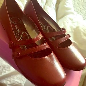 Jessica Simpson Girls red dress shoe
